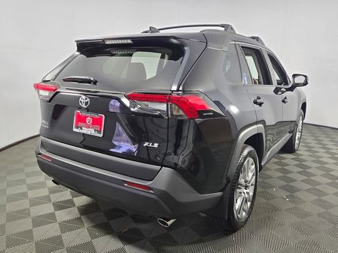 Used 2025 Toyota RAV4 XLE Premium w/ Weather Package FWD image 9