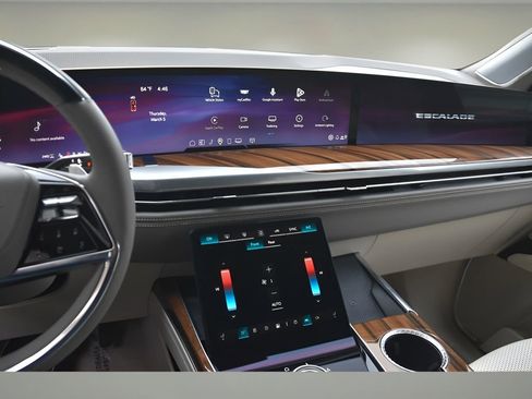 Certified 2026 Cadillac Escalade ESV Platinum Luxury w/ LPO, Radiant Package image 21