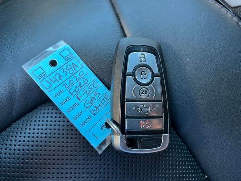 Used 2020 Ford F250 Platinum w/ FX4 Off-Road Package image 60