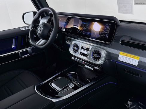 New 2026 Mercedes-Benz G 550 image 15