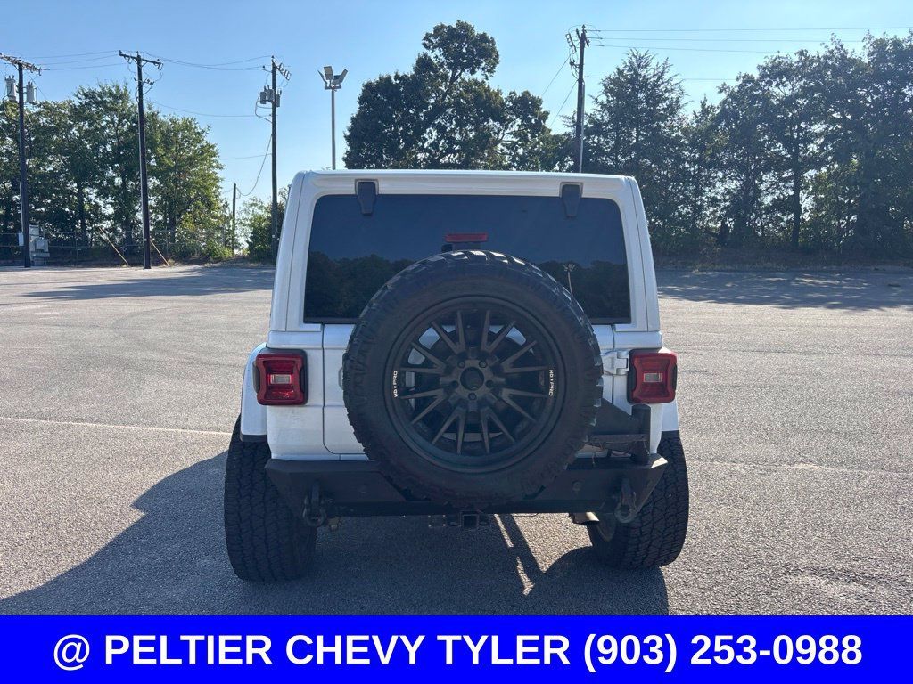 Used 2020 Jeep Wrangler Unlimited Rubicon AWD/4WD image 6