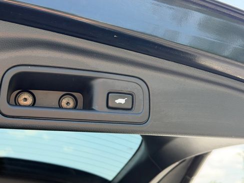 Used 2021 Honda Pilot Special Edition image 33