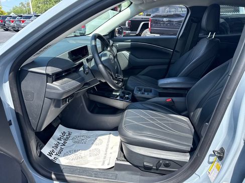 Used 2025 Ford Mustang Mach-E Select w/ Comfort Package Lite AWD/4WD image 21