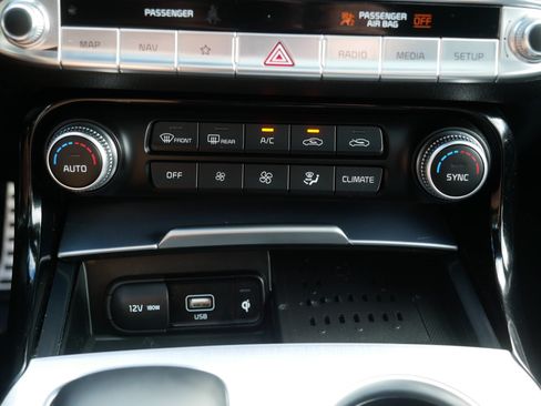 Certified 2023 Kia Stinger GT2 AWD/4WD image 23