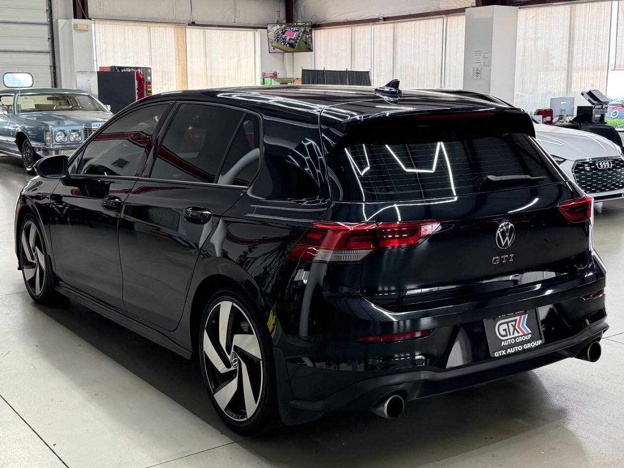 Used 2022 Volkswagen GTI SE FWD image 4