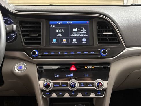 Used 2020 Hyundai Elantra Value Edition FWD image 19