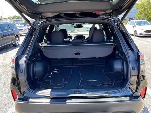 Certified 2026 Subaru Forester Premium AWD/4WD image 32