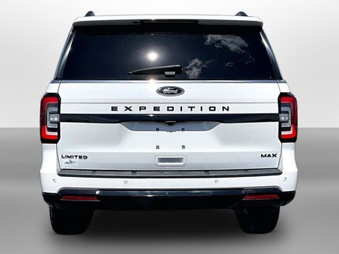 Used 2024 Ford Expedition Max Limited AWD/4WD image 4