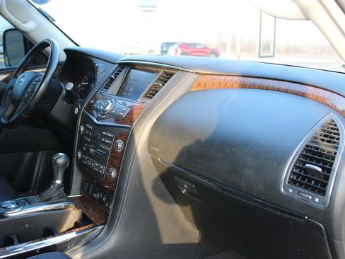 Used 2019 Nissan Armada SL w/ Premium Package image 31