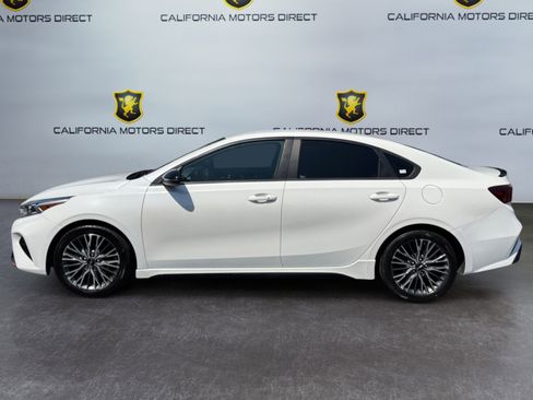 Used 2022 Kia Forte GT-Line FWD image 2