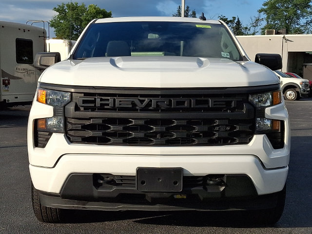 Used 2023 Chevrolet Silverado 1500 Custom w/ LPO, Dark Essentials Package AWD/4WD image 5