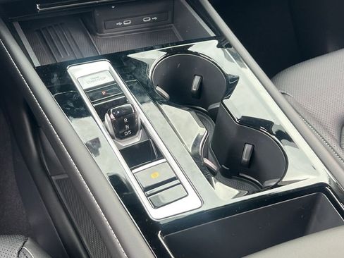 New 2026 Volkswagen Atlas SE image 24