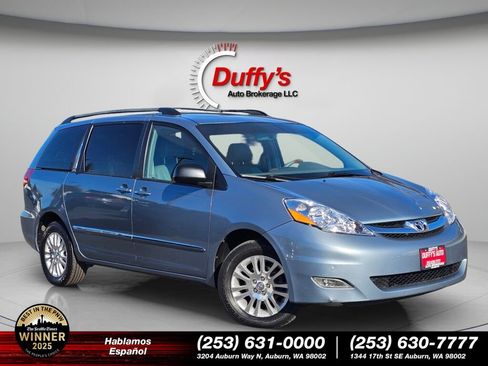 Used 2007 Toyota Sienna XLE Limited image 1