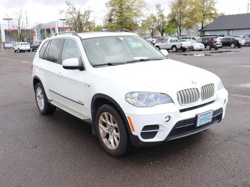 Used 2013 BMW X5 xDrive35i AWD/4WD image 3