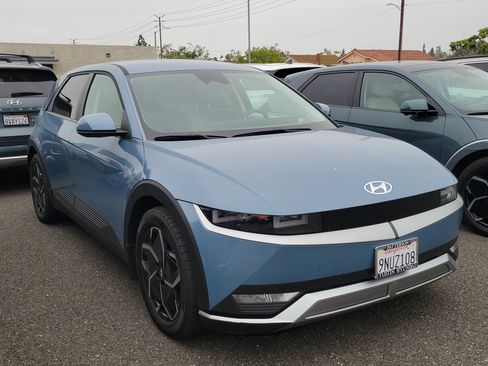 Used 2024 Hyundai Ioniq 5 SEL RWD image 1