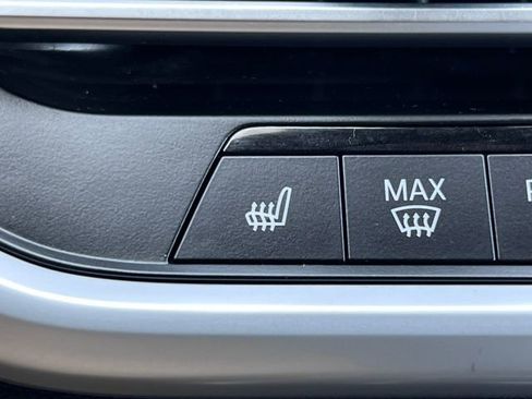 Used 2021 BMW X7 M50i AWD/4WD image 28