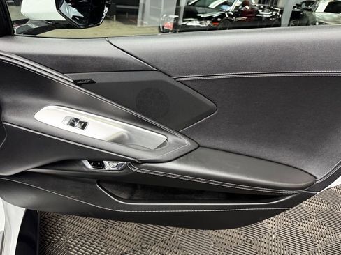 Used 2020 Chevrolet Corvette Stingray Coupe w/ 1LT image 40