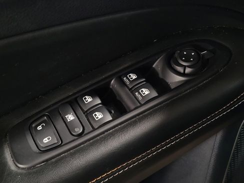 Used 2020 Jeep Compass Latitude w/ Popular Equipment Group image 27