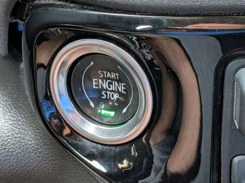 Used 2023 Chevrolet Silverado 1500 LT Trail Boss image 33