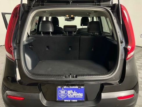 Used 2020 Kia Soul EX image 11