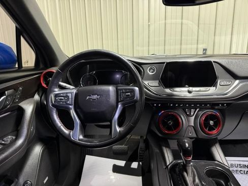 Used 2021 Chevrolet Blazer RS w/ Enhanced Convenience Package FWD image 32