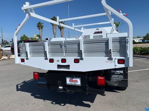New 2026 GMC Sierra 3500 Pro w/ Convenience Package AWD/4WD image 9