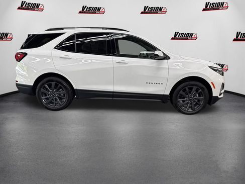 Used 2024 Chevrolet Equinox RS AWD/4WD image 4