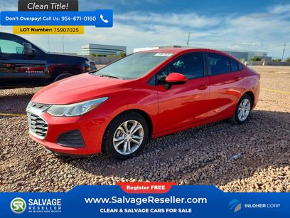 Used 2019 Chevrolet Cruze LS w/ LS Convenience Package