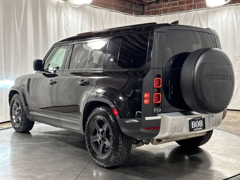 Used 2020 Land Rover Defender 110 AWD/4WD image 9
