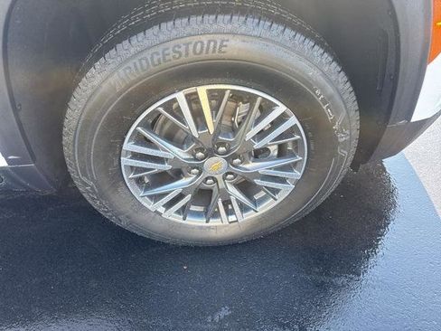 New 2026 Chevrolet Traverse LT w/ LPO, Floor Liner Package image 32