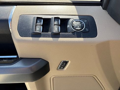 Used 2017 Ford F150 XLT w/ Equipment Group 301A Mid image 17