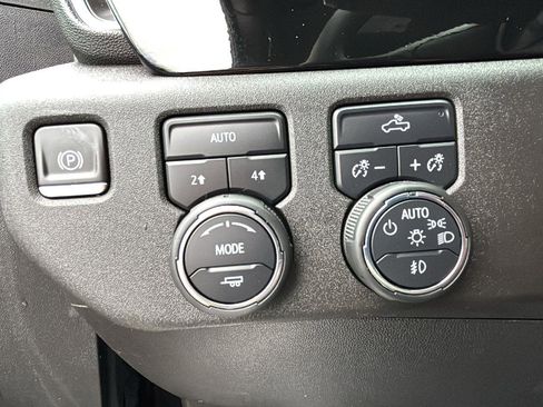 Used 2023 Chevrolet Silverado 1500 RST image 12