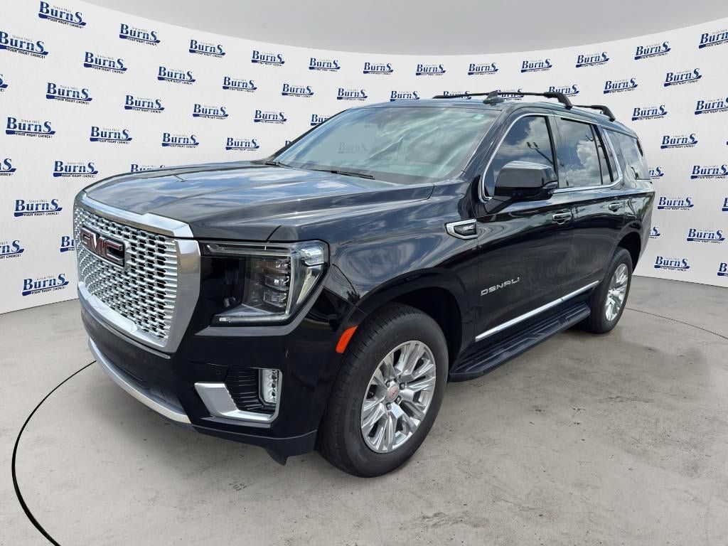 Used 2024 GMC Yukon Denali AWD/4WD image 3