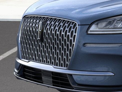 New 2026 Lincoln Corsair Premiere image 17