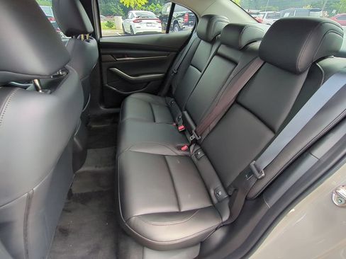 Certified 2026 MAZDA MAZDA3 2.5 S Sedan w/ Preferred Pkg FWD image 12