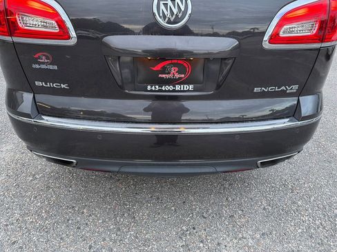 Used 2017 Buick Enclave Leather image 32