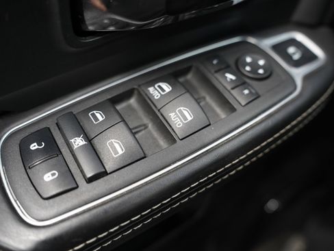 Used 2022 RAM 3500 Limited image 27