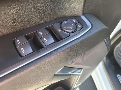 Used 2025 Chevrolet Silverado 1500 LT Trail Boss w/ Protection Package image 19