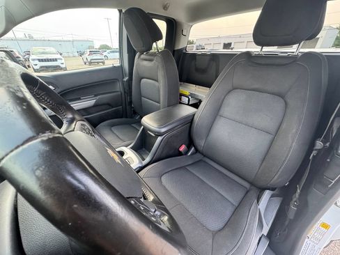 Used 2022 Chevrolet Colorado LT w/ Fleet Safety Package AWD/4WD image 13