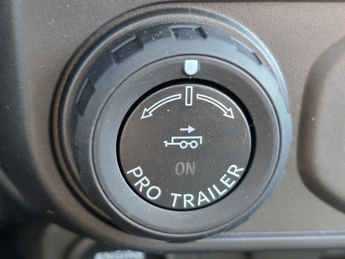 New 2026 Ford Maverick Lariat w/ 4K Tow Package image 15