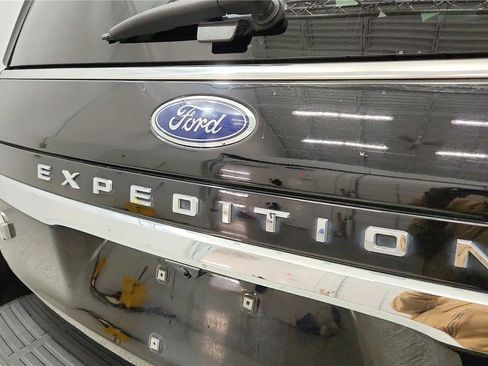 Used 2022 Ford Expedition Max King Ranch image 16