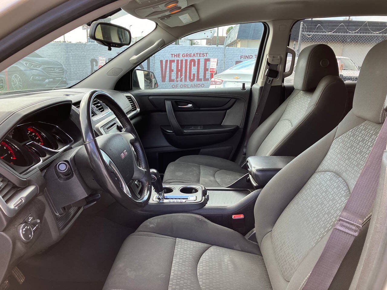 Used 2014 GMC Acadia SLE FWD image 9