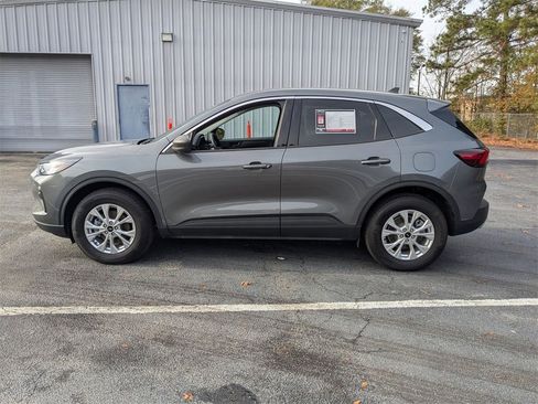 Used 2023 Ford Escape Active image 6