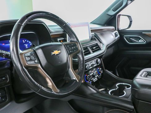 Used 2023 Chevrolet Tahoe High Country w/ Advanced Technology Package AWD/4WD image 28