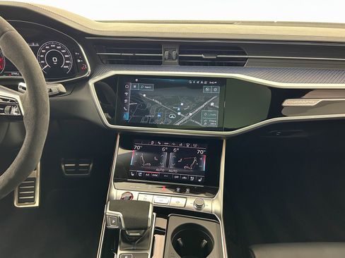 Used 2024 Audi RS 7 Performance w/ Matte Carbon Package image 13