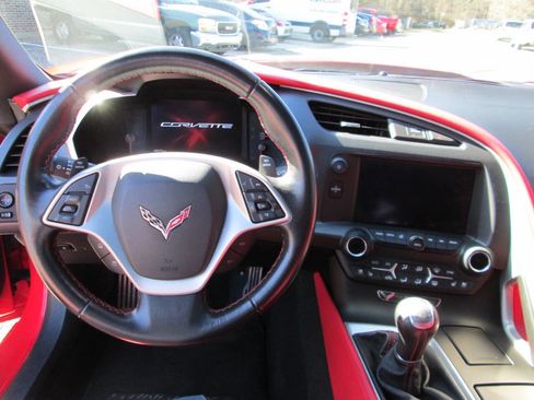 Used 2014 Chevrolet Corvette Stingray Z51 2dr Coupe w/ 3LT Preferred Equipment Group image 23