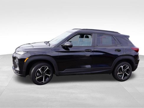 Used 2021 Chevrolet TrailBlazer RS w/ Sun and Liftgate Package image 10