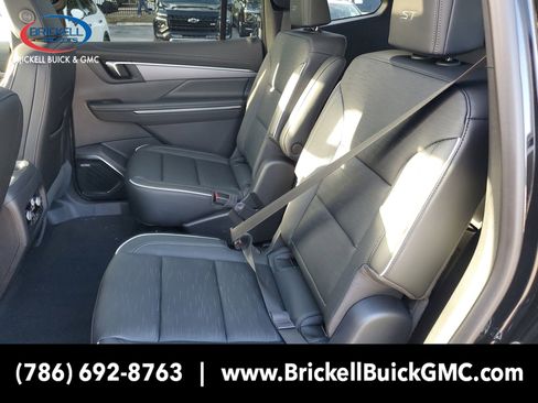 New 2026 Buick Enclave Sport Touring w/ Power Package FWD image 12