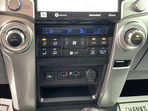 Certified 2022 Toyota 4Runner Limited AWD/4WD image 27