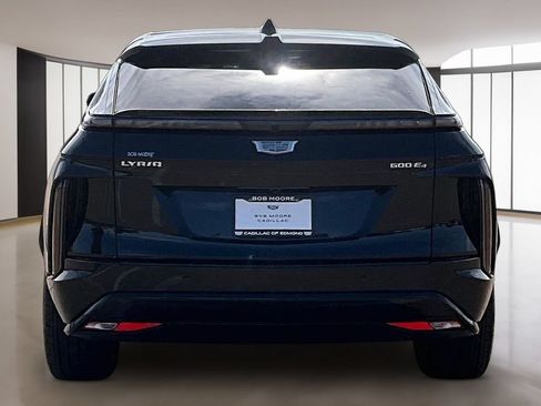 New 2026 Cadillac Lyriq Signature Sport w/ Nappa Leather Package AWD/4WD image 4